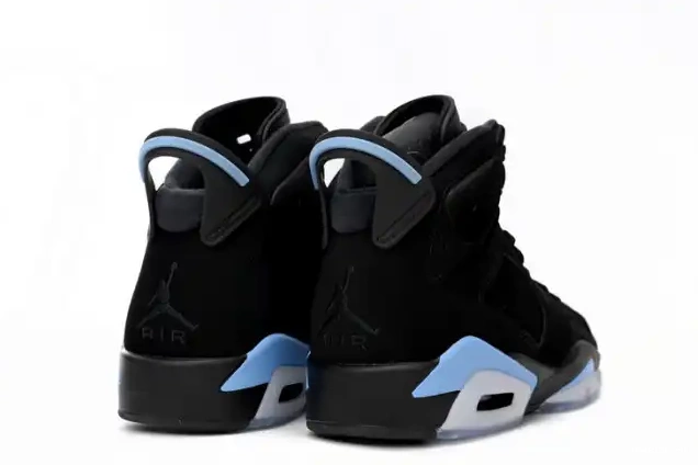 One Kick Air Jordan 384664-006 UNC Retro 6 0605